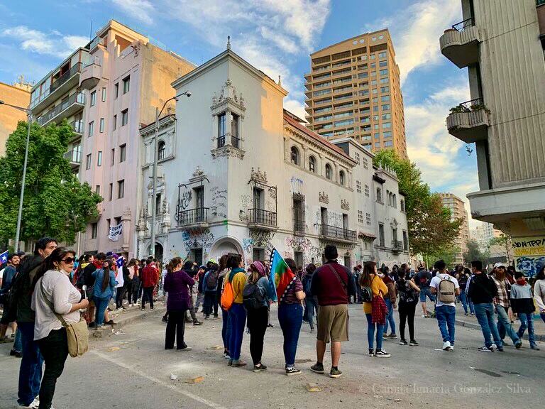 Street demonstration in Santiago de Chile in 2019
